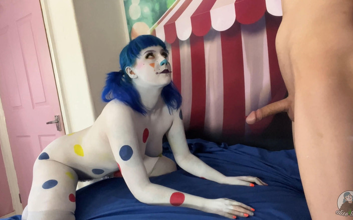 Alice Bean: Spotty šuká