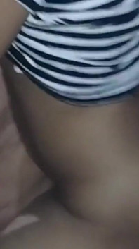 农村女孩继兄弟的朋友室