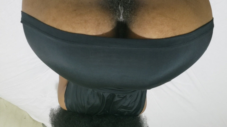 Lovemina: 射在lovemina的小屁股里