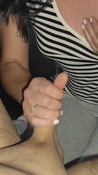 Schlampiger Blowjob Von Der Ehefrau Meines Besten Freundes