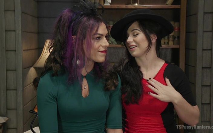 TS Pussy Hunters by Kink: Un cazzo per il cazzo. Siouxsie Q privato I