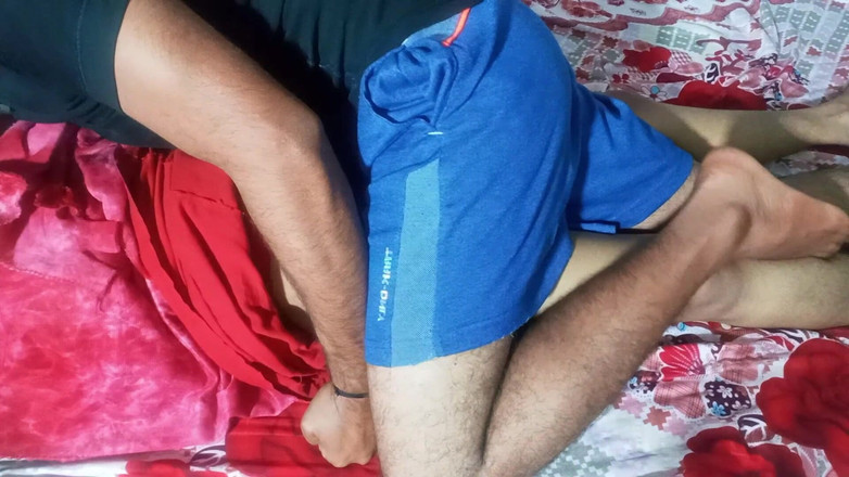 FireeCouple: J’ai laissé sa demi-sœur solitaire