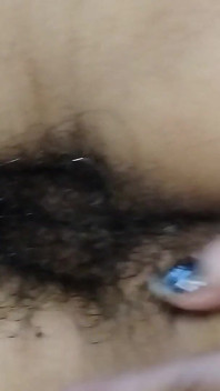 Bhabhi Ji Gadh May Ungli Dal Kar Sex Ka Maza Liya