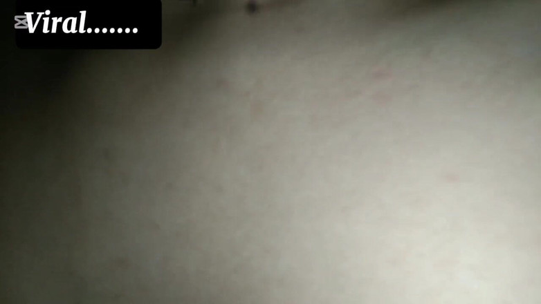 Viral: Romantic Foreplay Desi Couple