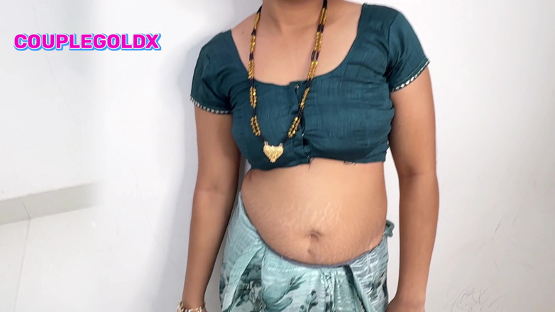 Sexy Komal: Komal nimmt es über nacht für 500