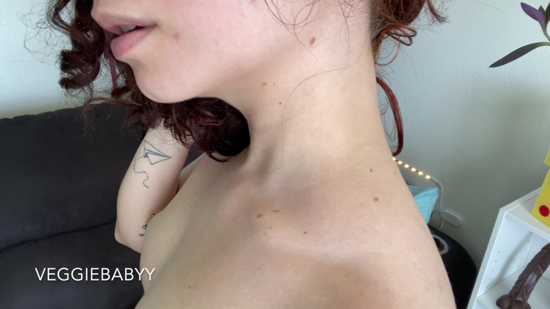 Veggiebabyy: Krk a klíční kost fetiš 4K