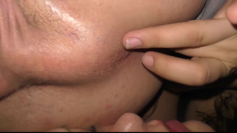 Mya Lane: カレッジパーティーでのリムジョブ