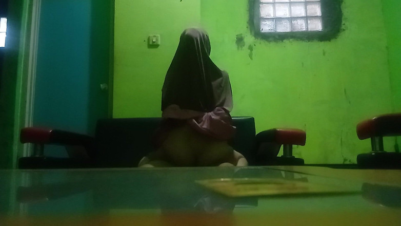 Famly sex: Min styvbror fitta är så utsökt.