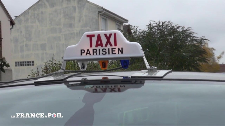 Girls Bang: Taxikář ošuká hubenou milfku