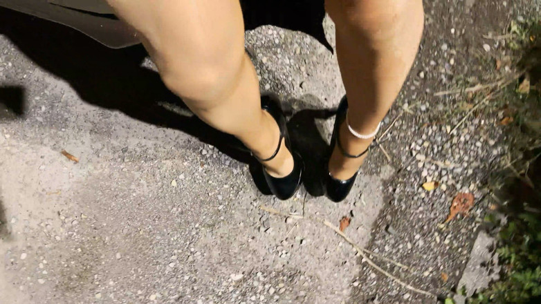 Loreleyadd: Já v mých Wolford punčocháčích na ulici