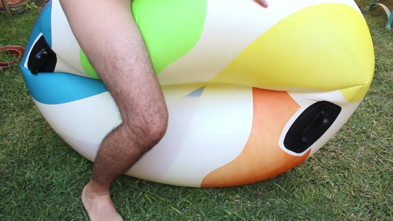 Inflatable Lovers: Big swimring