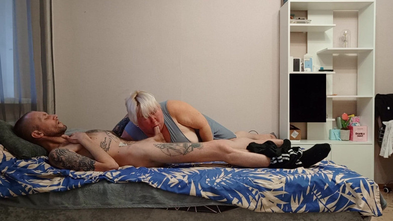 Zona901: Macecha miluje, když jí vystříkám do pusy