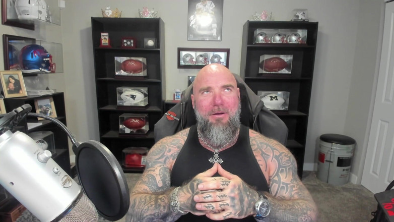 Raw and Uncensored with Masculine Jason: Seksuele onzekerheden.