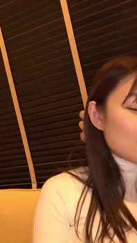 Internet Hook-up: a Big-tit Wife, Shaved Pussy Rubbing Close-up 2