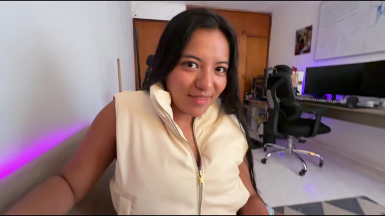 Incognita XXX: Linda colombiana Mishell é fodida por um pau grande!