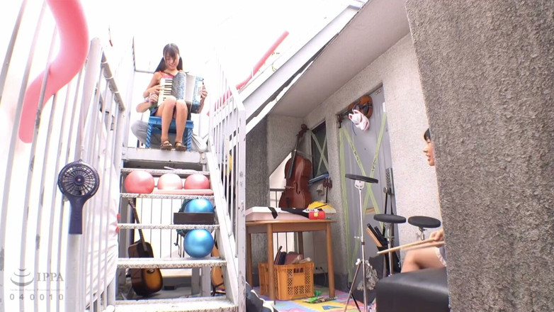 Raptor Inc: Videos of Beautiful Girls Tanning in an Apartment Complex - 9