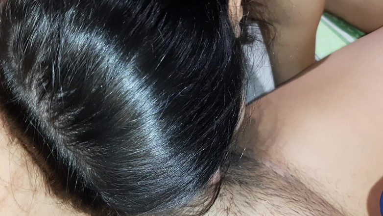 Lesbian-illusion: Ho svegliato la mia matrigna leccandole la figa pelosa