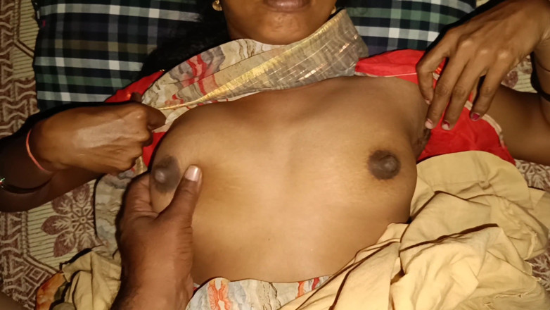 YourAnitha: 印度热辣人妻自拍舔阴和射精合集