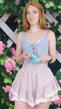 汚れたパンティの匂いを嗅いで捕まった