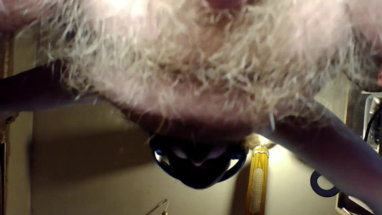 Au79: Hur ser den ut under?