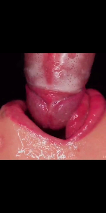 Byborsa: Глотающая сперму турецкая студентка в любительском видео