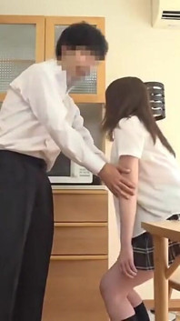 Ontem à noite, sonhei com meninas uniformizadas, assim como imaginei - 1