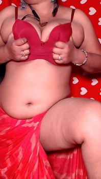 Indyjska kolekcja HD Curvy Beauty Premium