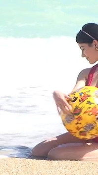 Hermosa Adrianne