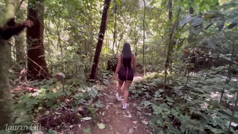 Lauren Cat: Really Hot Sex in Paradise!