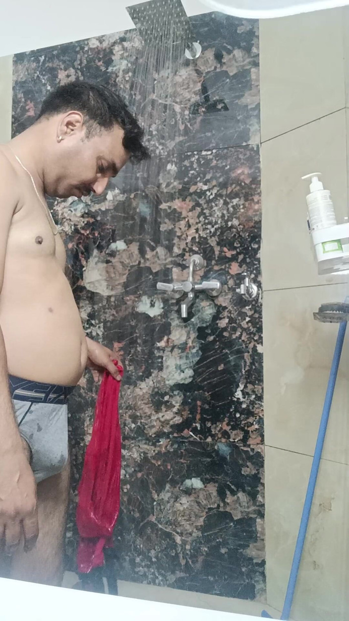 Rajasthani-old-lover: Indiano homem sexo e show chuveiro show e masterbation