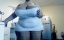 Big beautiful BBC sluts: Sám doma mačkání sání dojení mých obrovských prsou