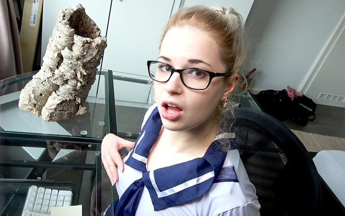 Andy Star: 教程以重口味中出性爱结束