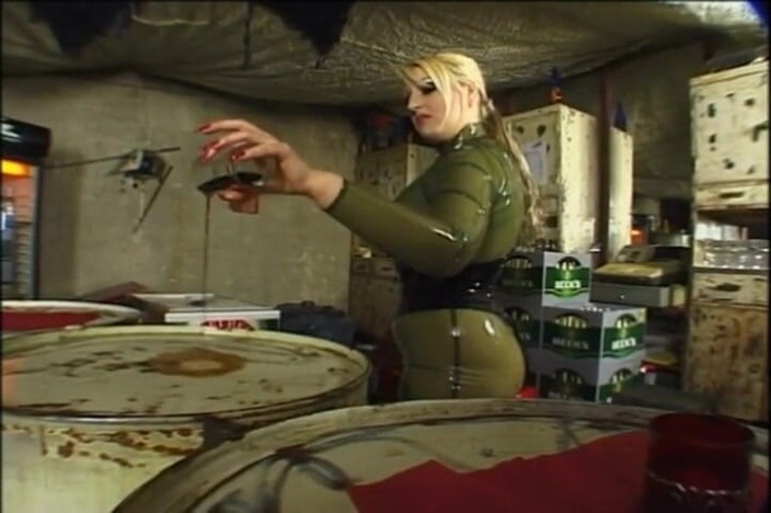 Absolute BDSM films - The original: Dockor, rollspel och BDSM