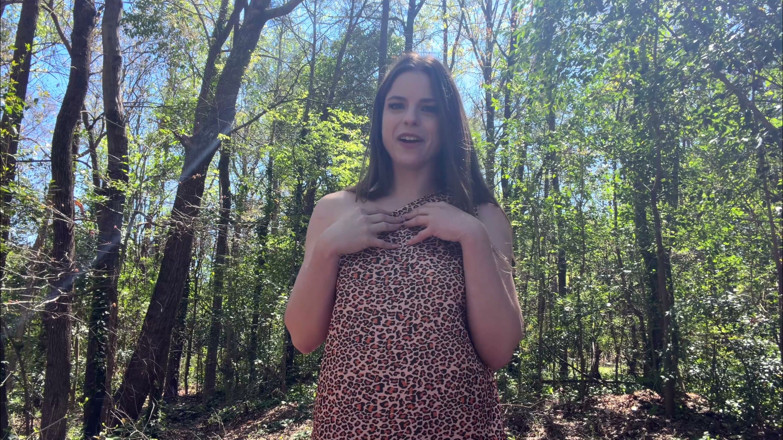 Kink in Time: Burping Cave Girl Kat Snow 4K