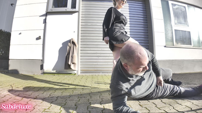 Sabdeluxe: Venkovní setkání nohou