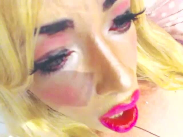 Sasha de Sade: Cumshot!