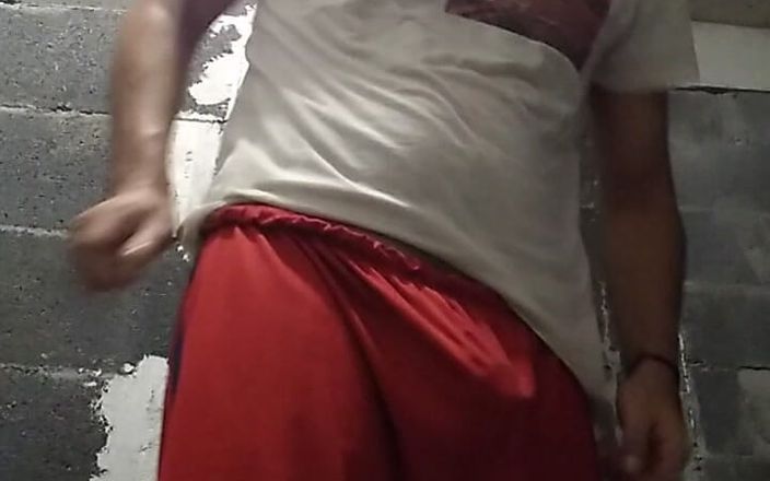 AlexAlejandro13: Te gusta cómo orine