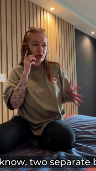 ¡la Madrastra Sorprendida Cuando El Hijastro Se Corre En Su Cara En La Cama Compartida Del Hotel! Video Completo
