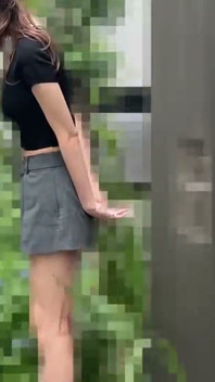 Szczupłe cycate twarze piękna zmusiły surowy seks przed dwoma creampies hodowlanymi pozostawiają ją przytłoczony.1st