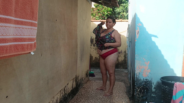 Sharinga: Picking up Neighbor at Home