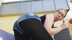 Kerry Ashley: Venkovní twerk n vape
