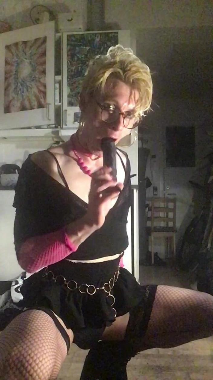 Sissy Cindy Slut: Sissy Bitch Jes Brinch! Sexy Time!