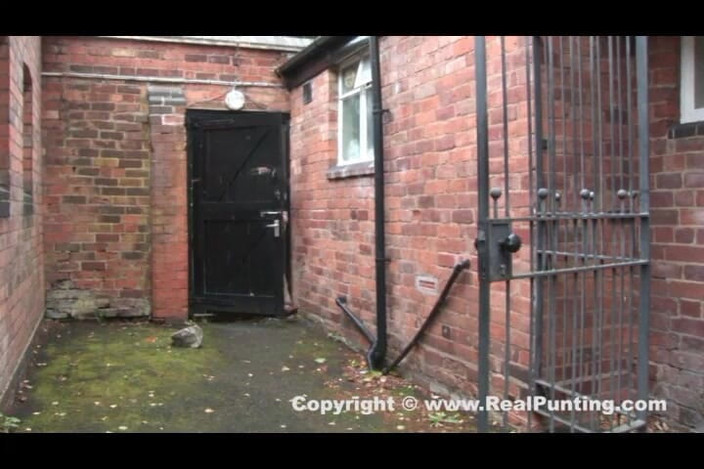 RealPunting: 伯明翰的Aaliyah Capella