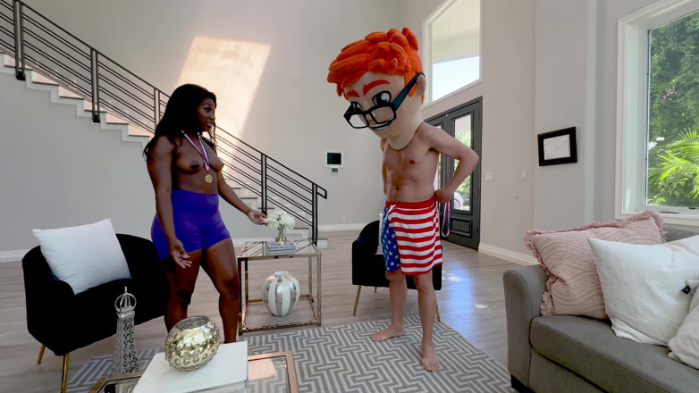PornDudeCasting: Tessa Thomas Wins the Porndudecasting Games