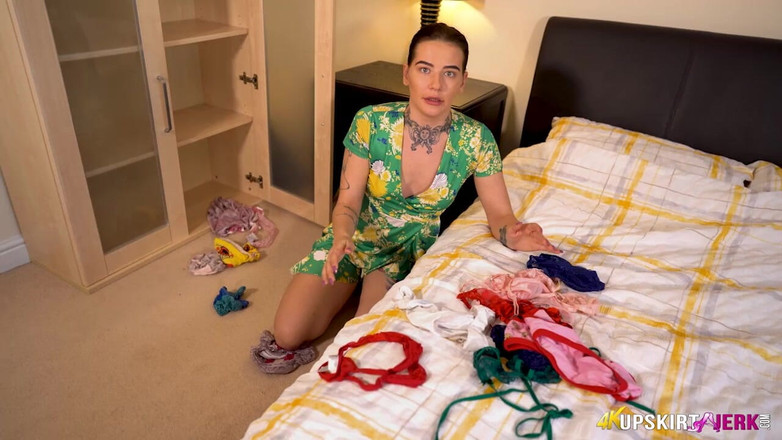 SkirtJerk: Keeley - Adoro la lingerie