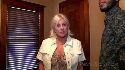 Private Society: Realtor shows houses, and her pussy