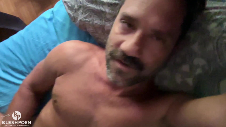 bleshporn: Tim Blesh masturbando seu pau