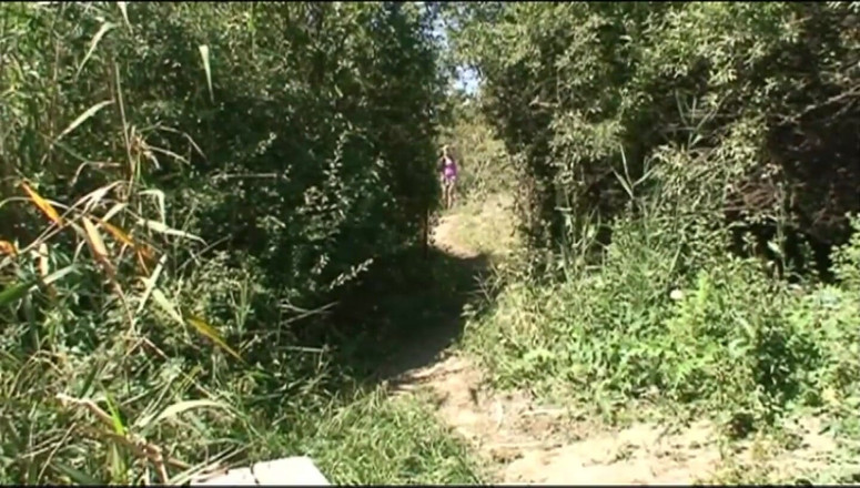 The Unforgettable: Mój ojczym uwielbia mnie pieprzyć! (pełny film)