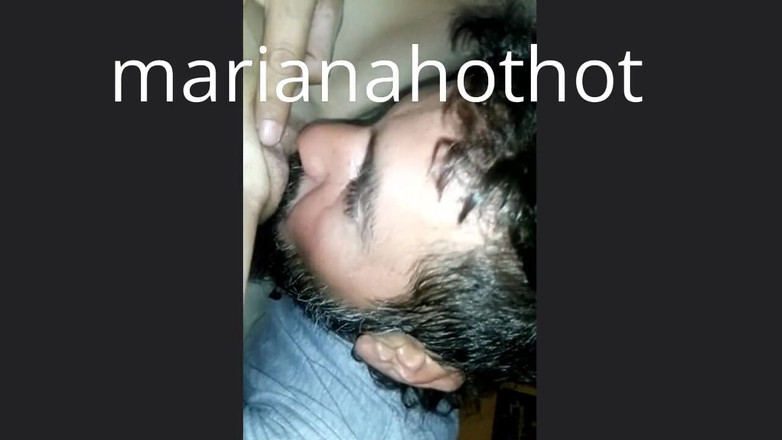 Marian sofar: Sání skořepiny