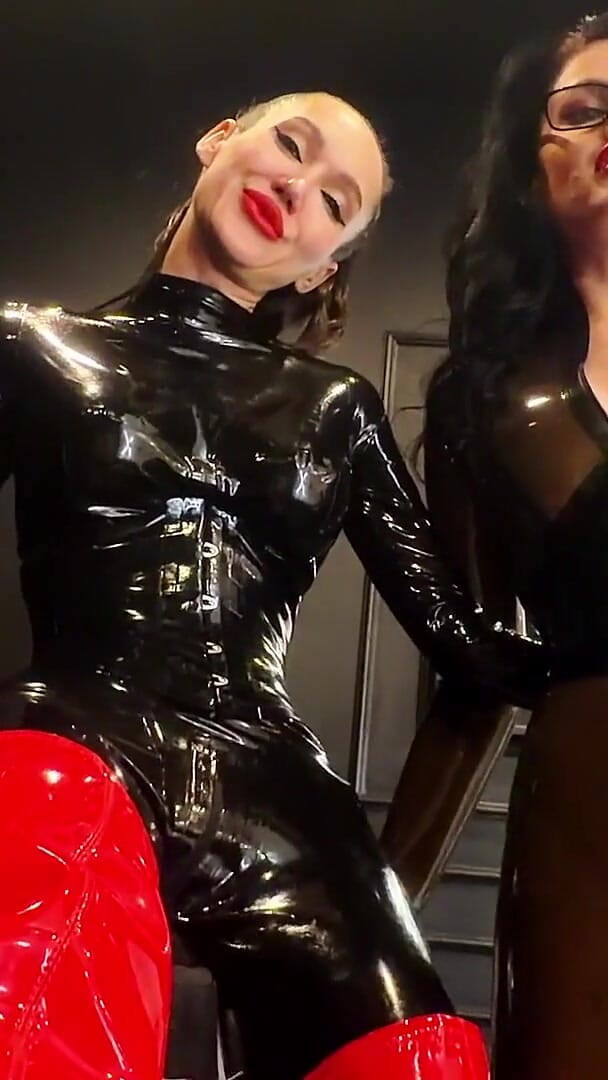 Lady Blackdiamoond: Cao su sissy đào tạo giày cao gót, ủng &amp; trừng phạt